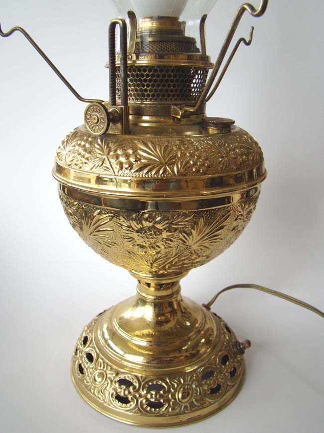 A lovely 19th century Bradley & Hubbard oil lamp, now converted to electricity — image 5
